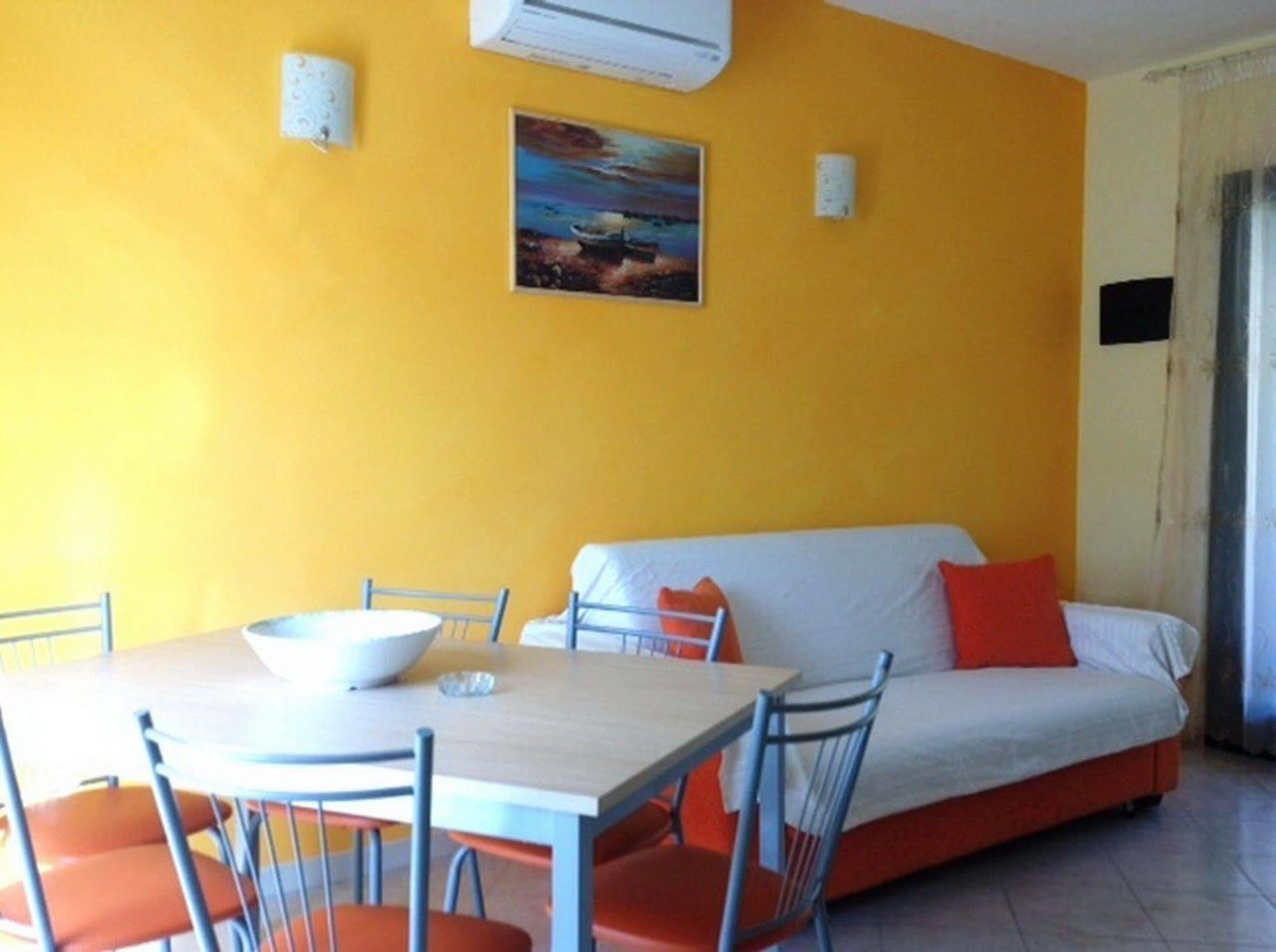 R&Z Getaway Apartment Santa Maria Coghinas Ngoại thất bức ảnh