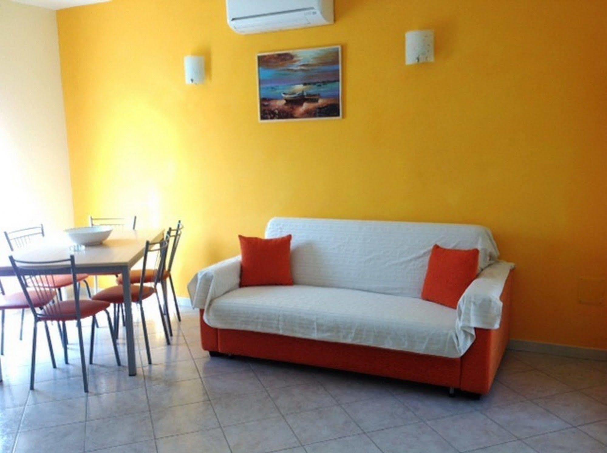 R&Z Getaway Apartment Santa Maria Coghinas Ngoại thất bức ảnh