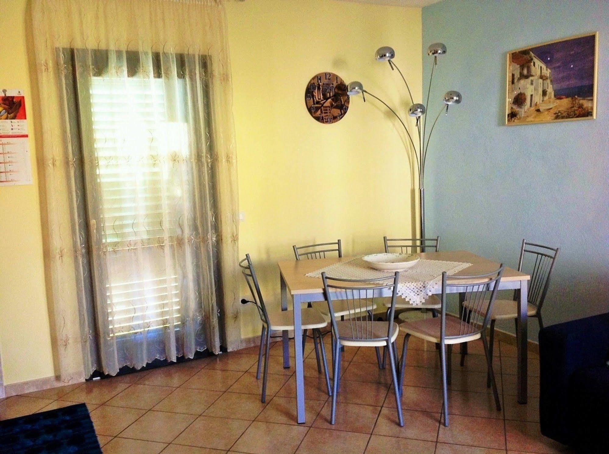 R&Z Getaway Apartment Santa Maria Coghinas Ngoại thất bức ảnh