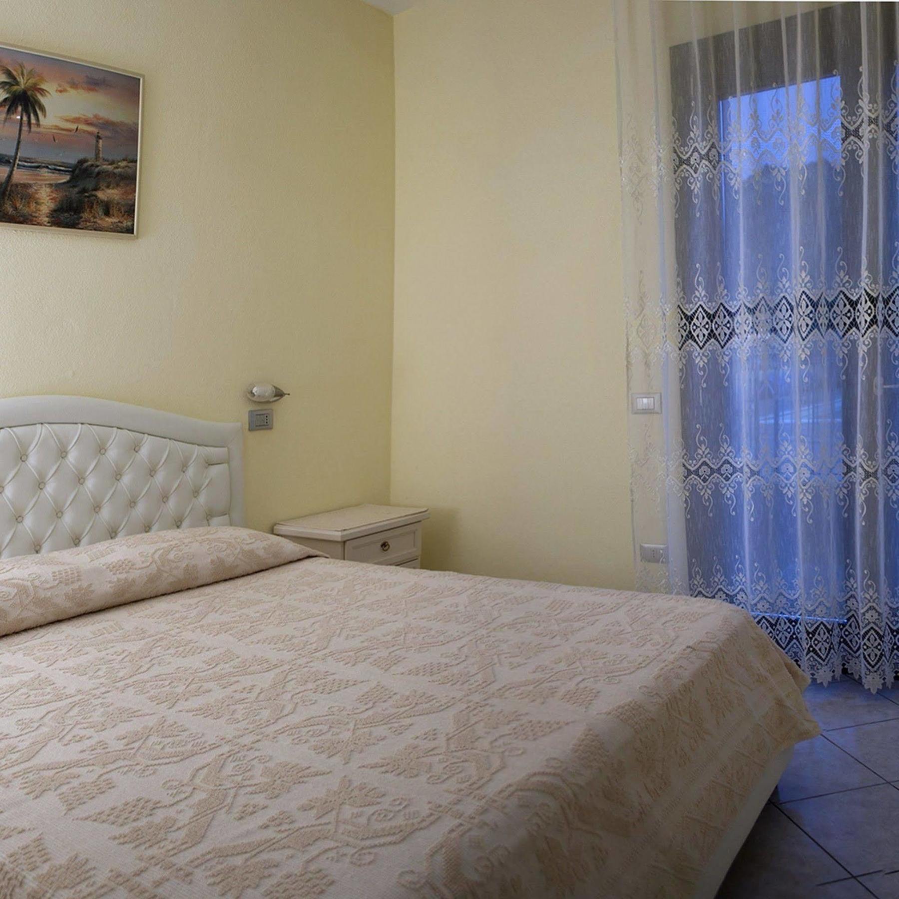 R&Z Getaway Apartment Santa Maria Coghinas Ngoại thất bức ảnh